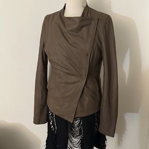 Vince. Moto Leather Jacket with Side Stretch and Magnet Closure